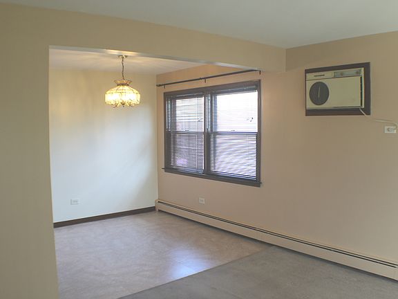 5th image of 4513 Park Ave APT D