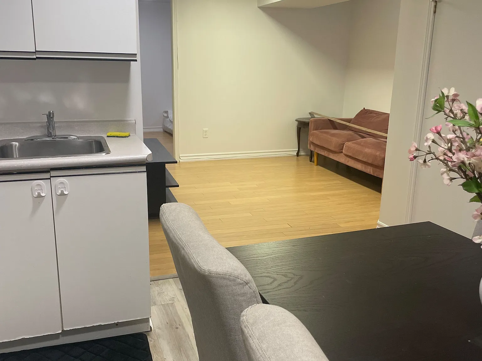 1 bed, $1,490 — Photo 3
