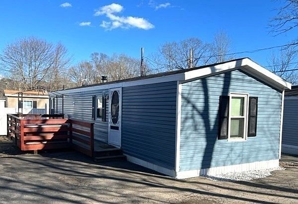1st image of 1156 Park St Trailer 14
