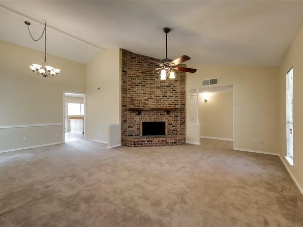 1312 Rivercrest Blvd