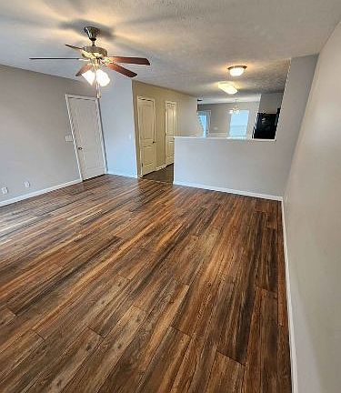 2nd image of 1833 Warmingfield Dr