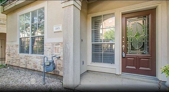 3rd image of 185 Reinicke St