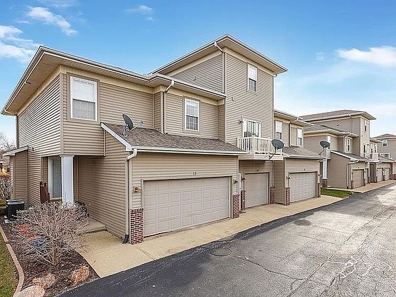 4th image of 11217 N Oakwood Dr Unit 13