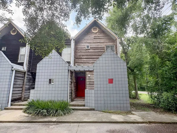 1998 Nicklaus Dr, Tallahassee, FL 32301