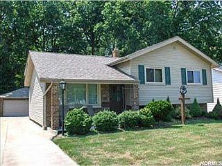 1st image of 860 Deborah Dr