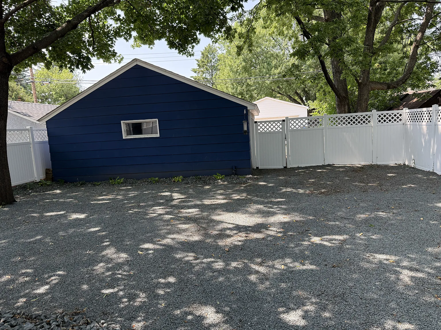3 bed, $2,250 — Photo 2