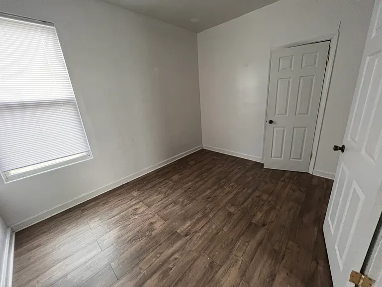 735 N Springfield Ave #2 — Photo 21