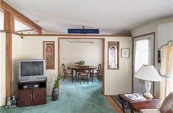 4th image of 579 NW Silver Glen Ln #64