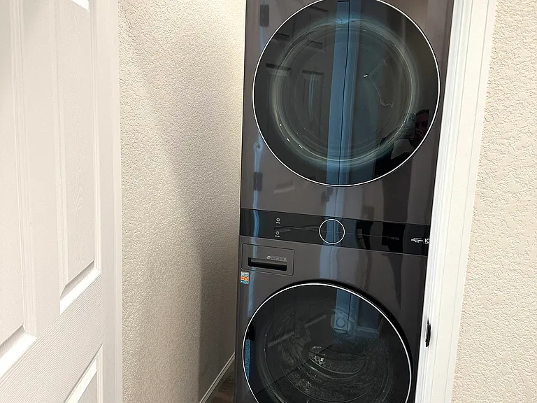 Lg front load washer and dryer on second floor