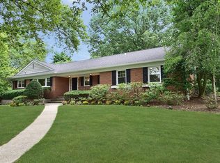 5 Somerset Rd, New Rochelle, NY 10804