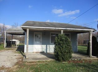 747 16th St, Elyria, OH