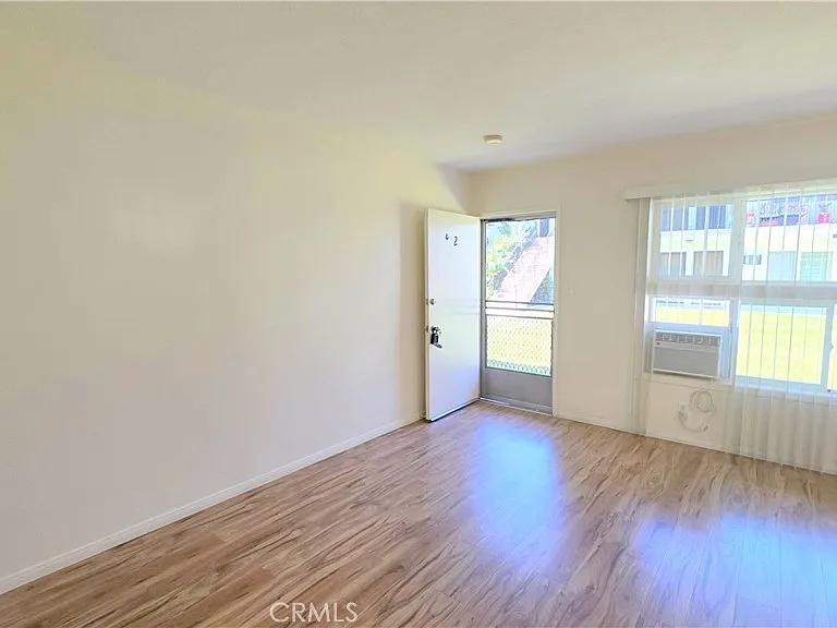 2334 E Santa Fe Ave #4 — Photo 8