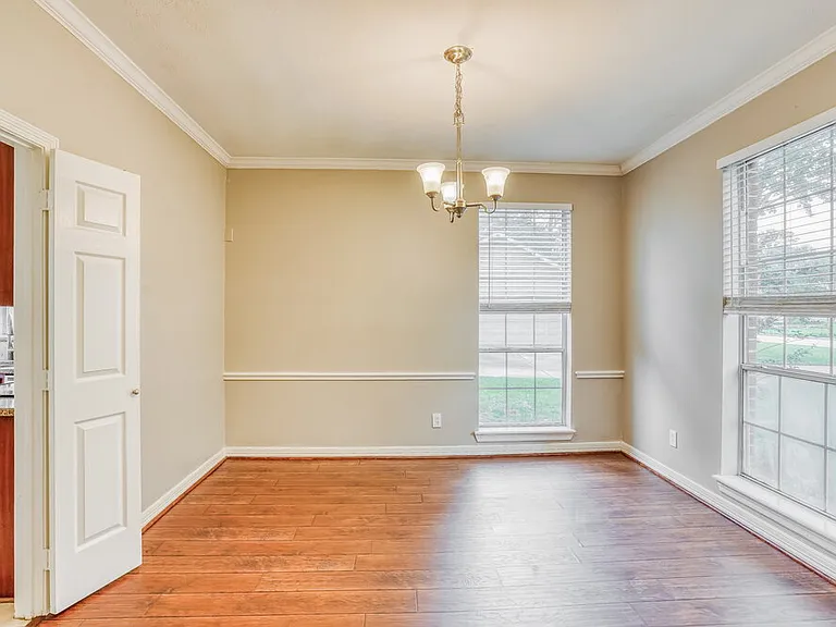 11914 Serendipity Ln — Photo 6
