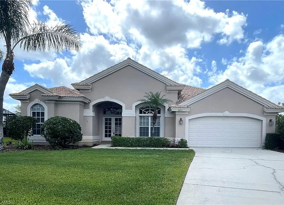 2271 Eaton Lake Ct