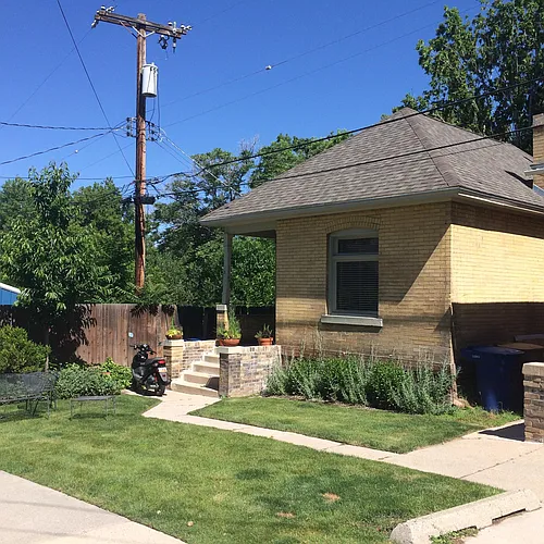 1147 E 200 S Photo 1