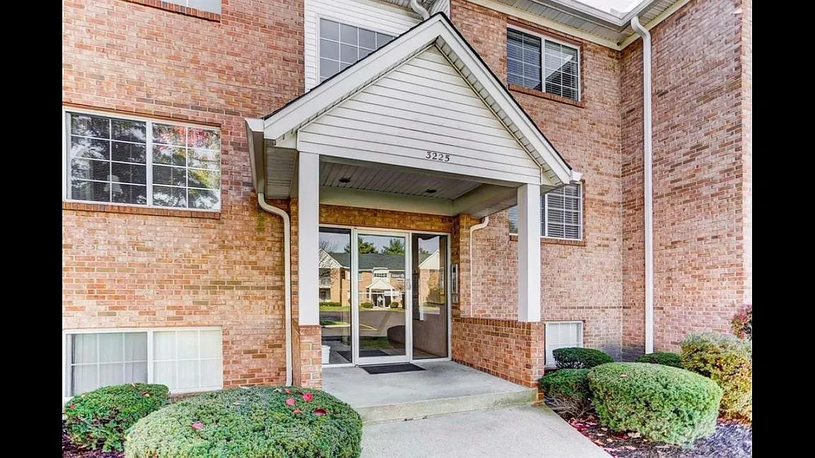 3225 Heritage Square Dr Unit 29 photo 1