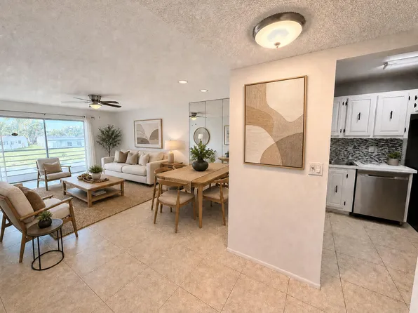 120 Lake Evelyn Drive, West Palm Beach, FL 33411