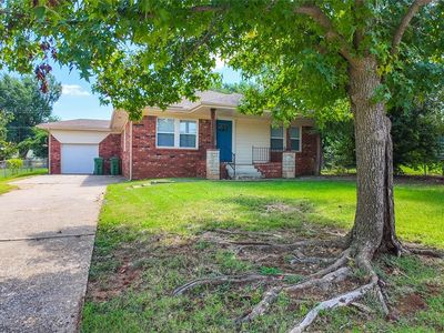 1005 S 3rd St, Yukon, OK, 73099
