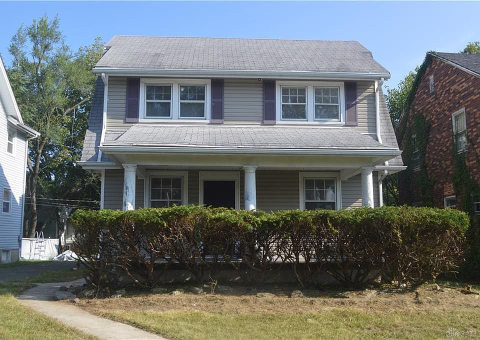 1st image of 415 W Norman Ave