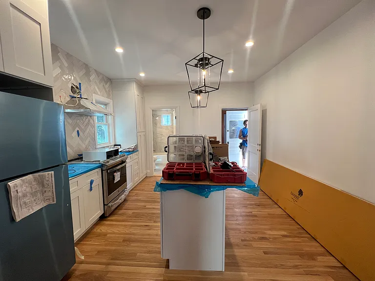 55 Lowell St #R1 — Photo 3