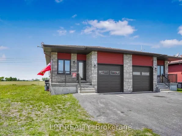 1053 Jacynthe St, Hawkesbury, ON K6A 3W3