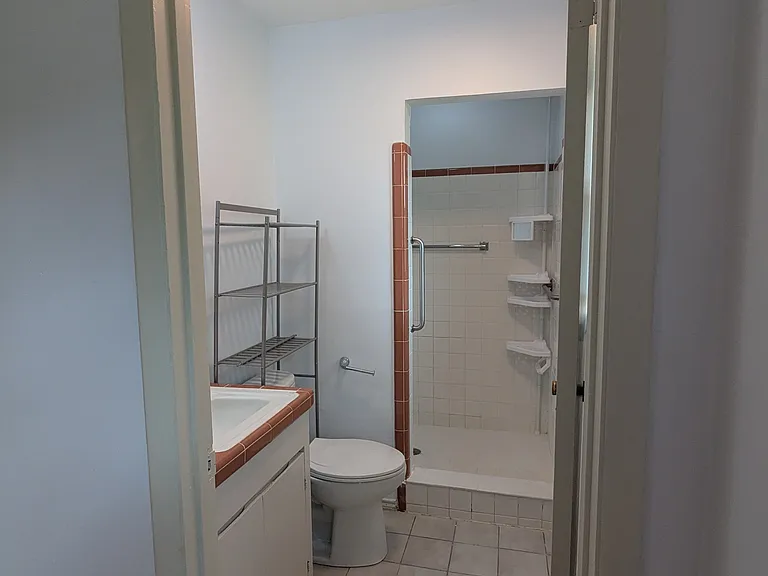 1711 Charles Cir — Photo 7