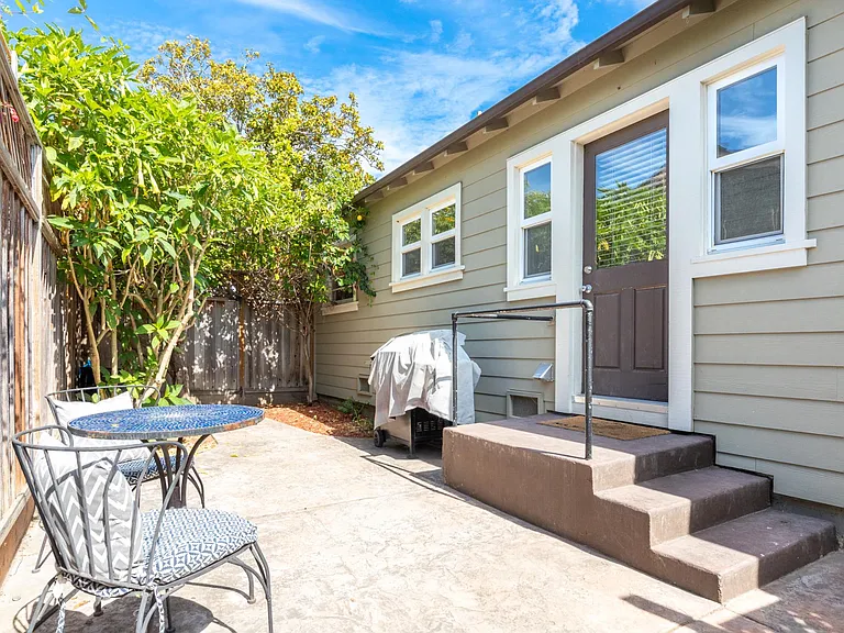 334 San Juan Ave — Photo 27