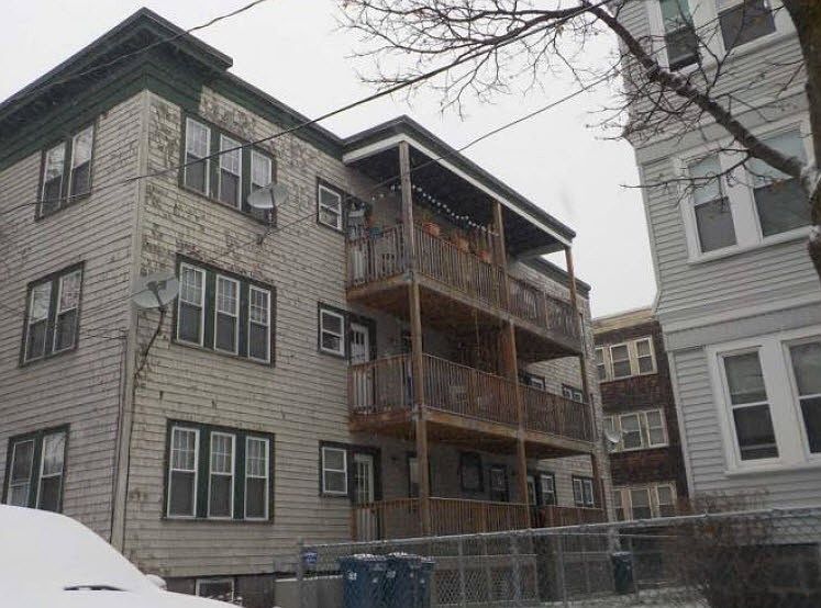 2nd image of 103 Welles Ave APT 3R