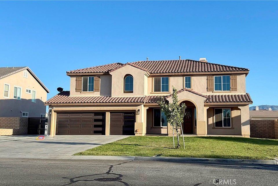 1st image of 3762 Paddock Way