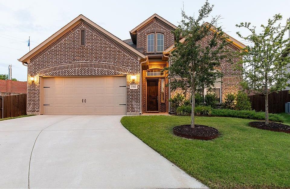 1st image of 2302 Hillview Dr