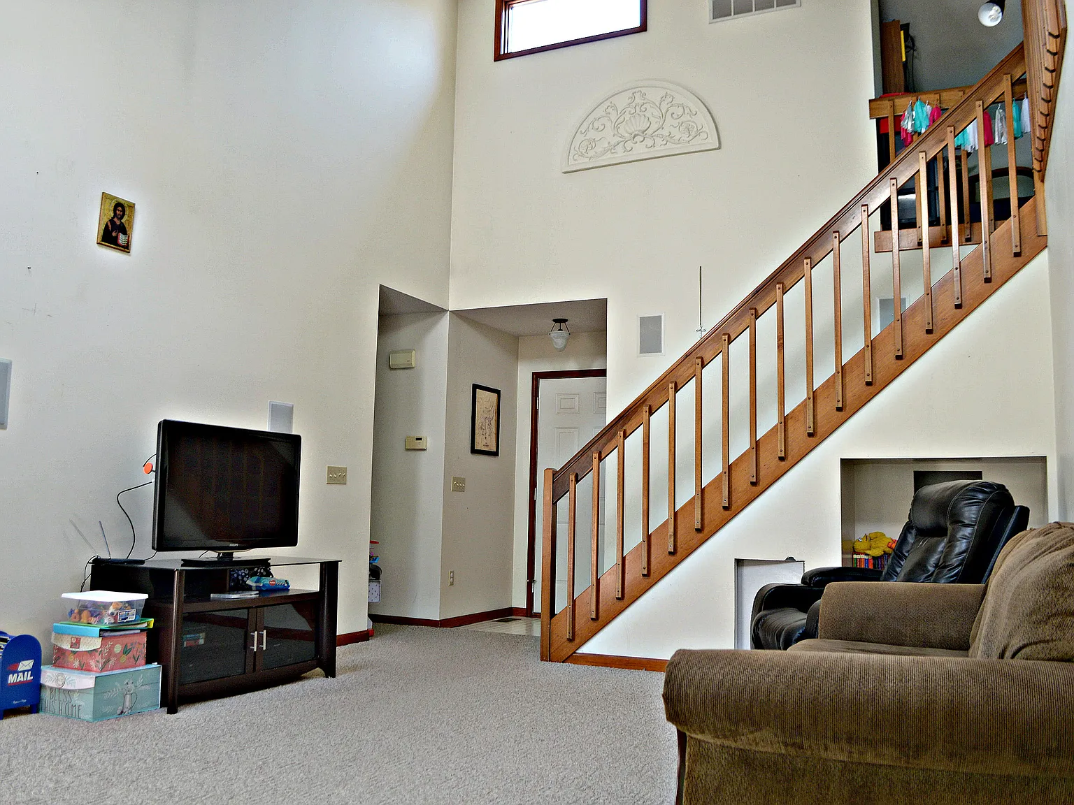 2 bed, 1252 sqft, $1,700 — Photo 3