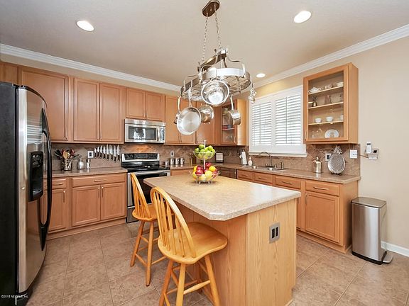 3918 Cedar Bluff Ln-14