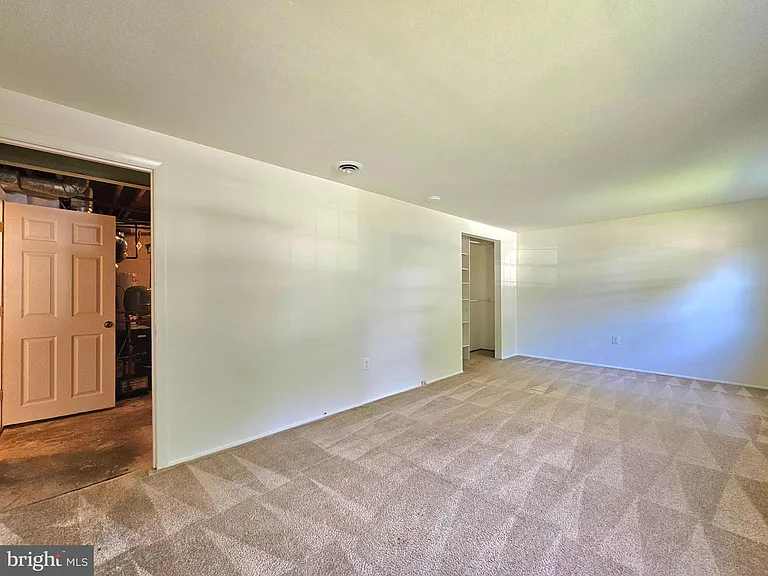 4123 Glendale Rd — Photo 7