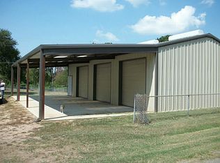 922 Little Oaks Dr, East Tawakoni, TX 75472