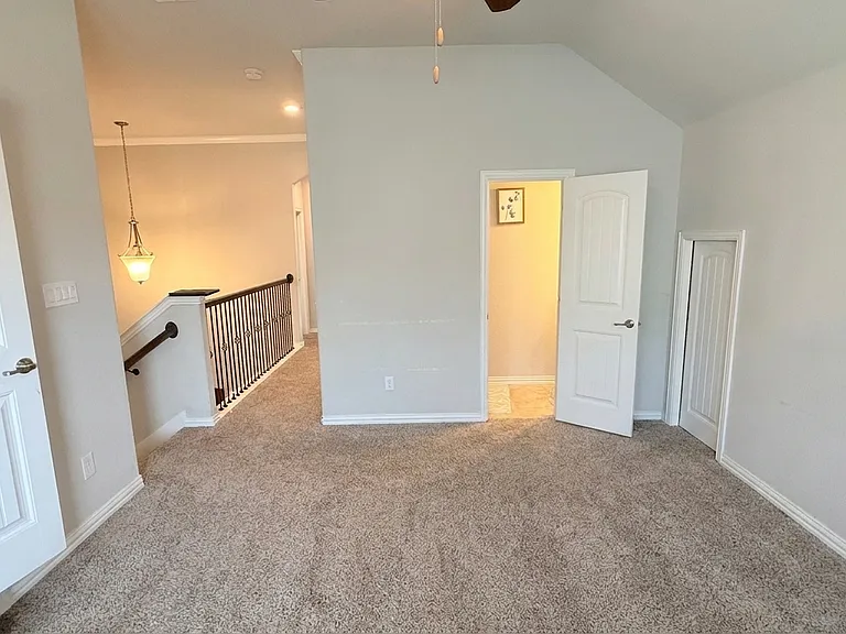 337 Prairie Ridge Ln — Photo 13