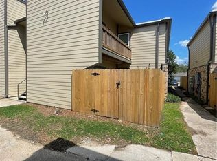 1020 W McNeese St APT 11D, Lake Charles, LA 70605