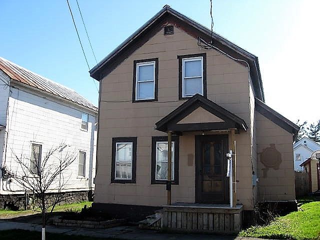 1st image of 517 Pleasant Ave