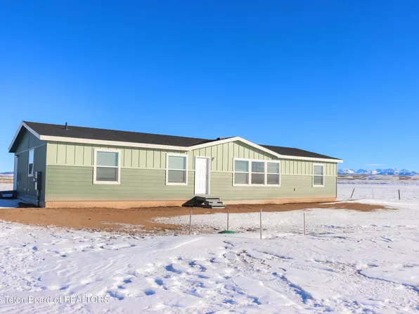 75 Forty Rod Rd #23-149, Pinedale, WY 82941
