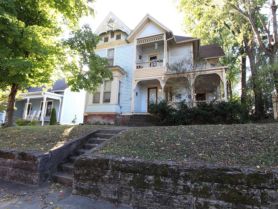 1st image of 817 Eleanor St APT 3
