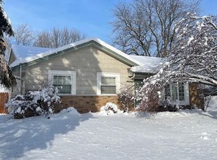 3818 W Clinton Ave, Milwaukee, WI 53209
