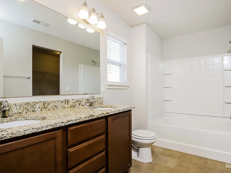 4394 Lochurst Dr — Photo 8