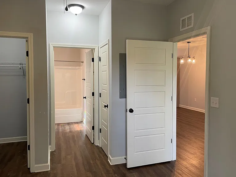 4640 Crossing Ct — Photo 9