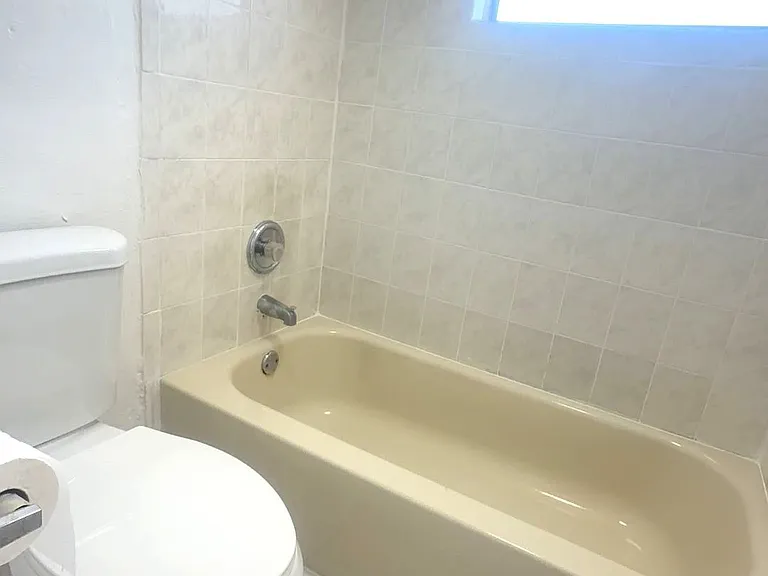 Allegro Apartments — Photo 13