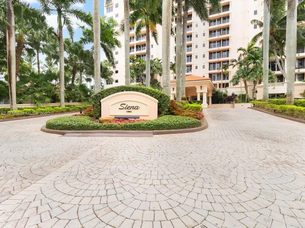 13611 Deering Bay Dr APT 104, Coral Gables, FL 33158