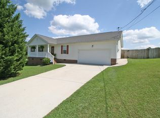 420 E Teems Rd, Ringgold, GA 30736