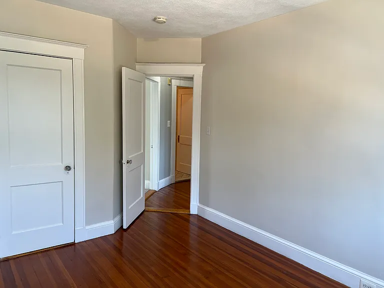 235 Washington Ave #3 — Photo 12