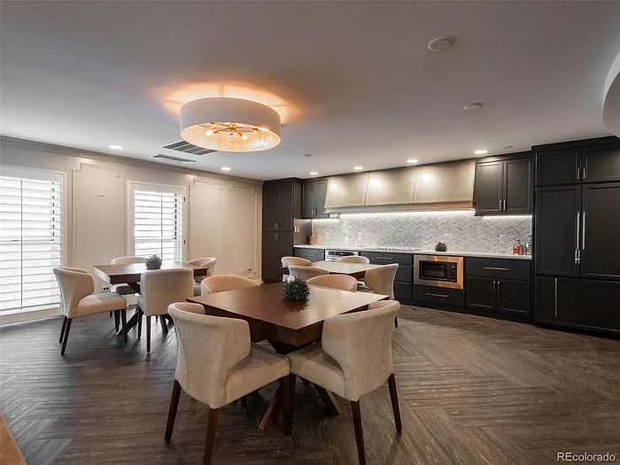 130 N Pearl St #703 — Photo 24