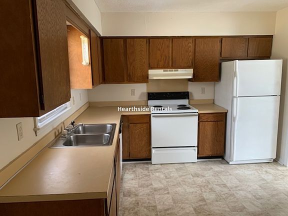 2nd image of 301A Alice Dr