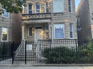 3822 W Monroe St #B, Chicago, IL 60624