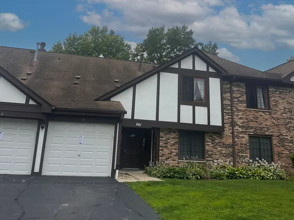 841 Yosemite Trl APT C, Roselle, IL 60172
